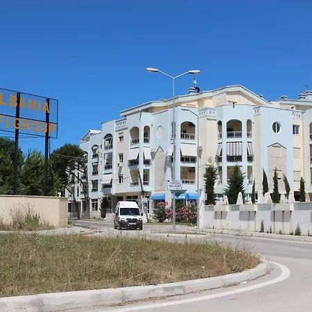 Golem Apartments Apartman *