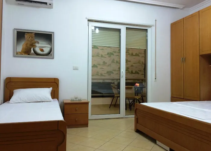 Golem Apartments 格勒姆